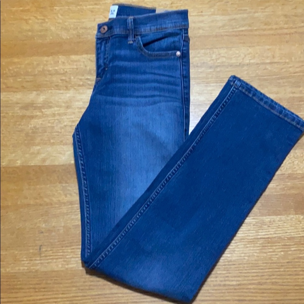 NWT Girls Abercrombie Kids Straight Jeans 15/16